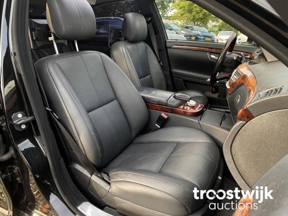 Mercedes-Benz S500 | 5.5 V8 388pk 2006 -Youngtimer-