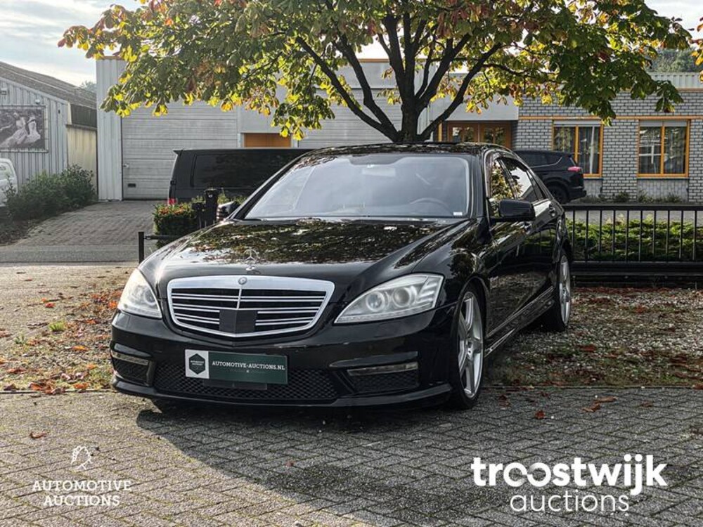 Mercedes-Benz S500 | 5.5 V8 388pk 2006 -Youngtimer-