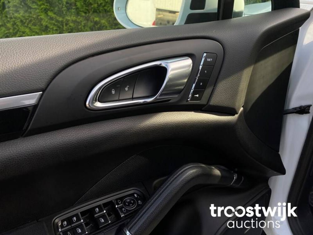 Porsche Cayenne 3.6 V6 300pk PDK 2016