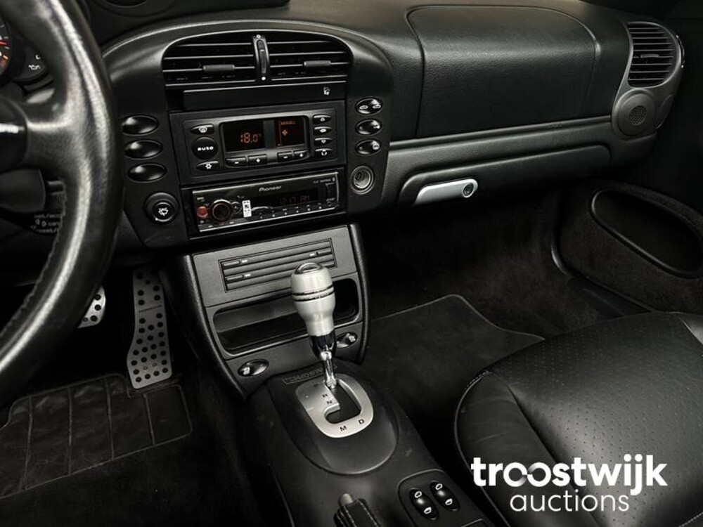 Porsche 911 996 3.6 Cabriolet 320pk 2002 -YOUNGTIMER-