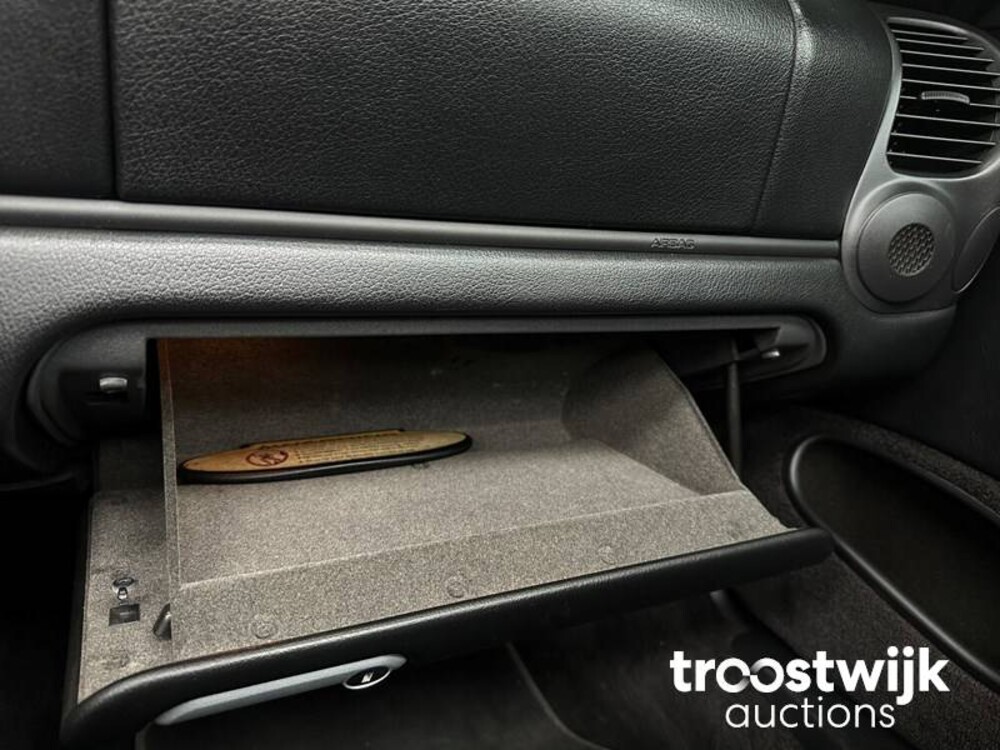 Porsche 911 996 3.6 Cabriolet 320pk 2002 -YOUNGTIMER-