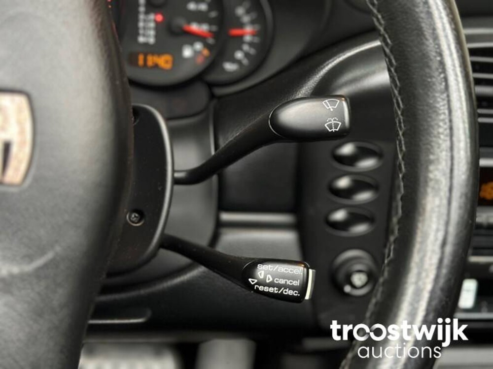 Porsche 911 996 3.6 Cabriolet 320pk 2002 -YOUNGTIMER-