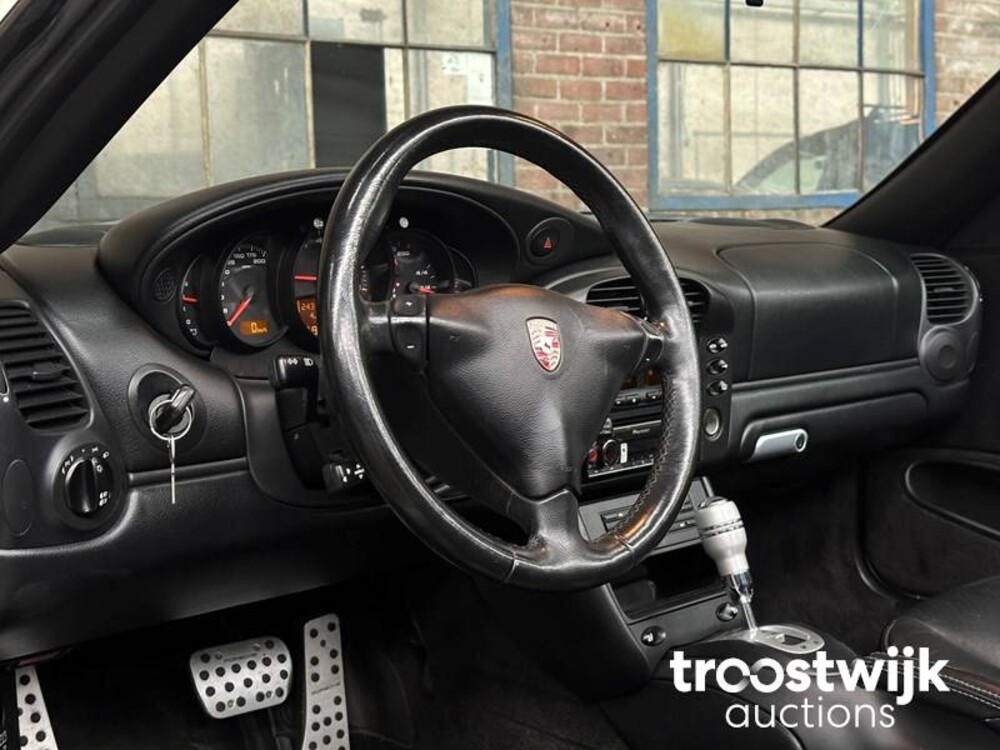 Porsche 911 996 3.6 Cabriolet 320pk 2002 -YOUNGTIMER-