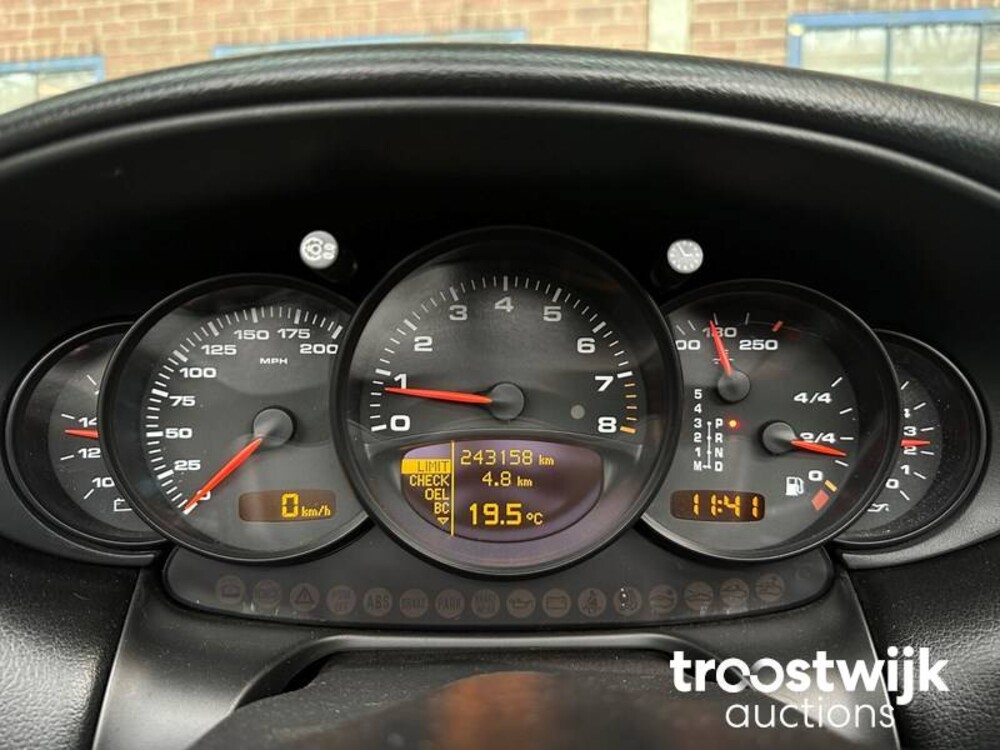 Porsche 911 996 3.6 Cabriolet 320pk 2002 -YOUNGTIMER-