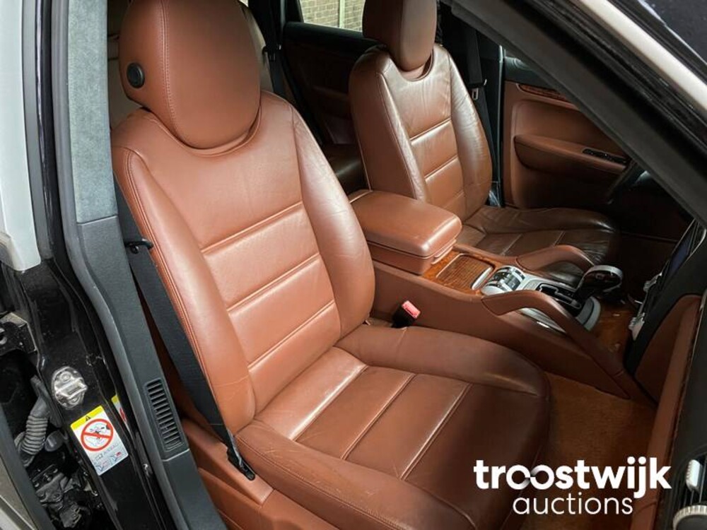 Porsche Cayenne Turbo 4.8 V8 500pk 2007