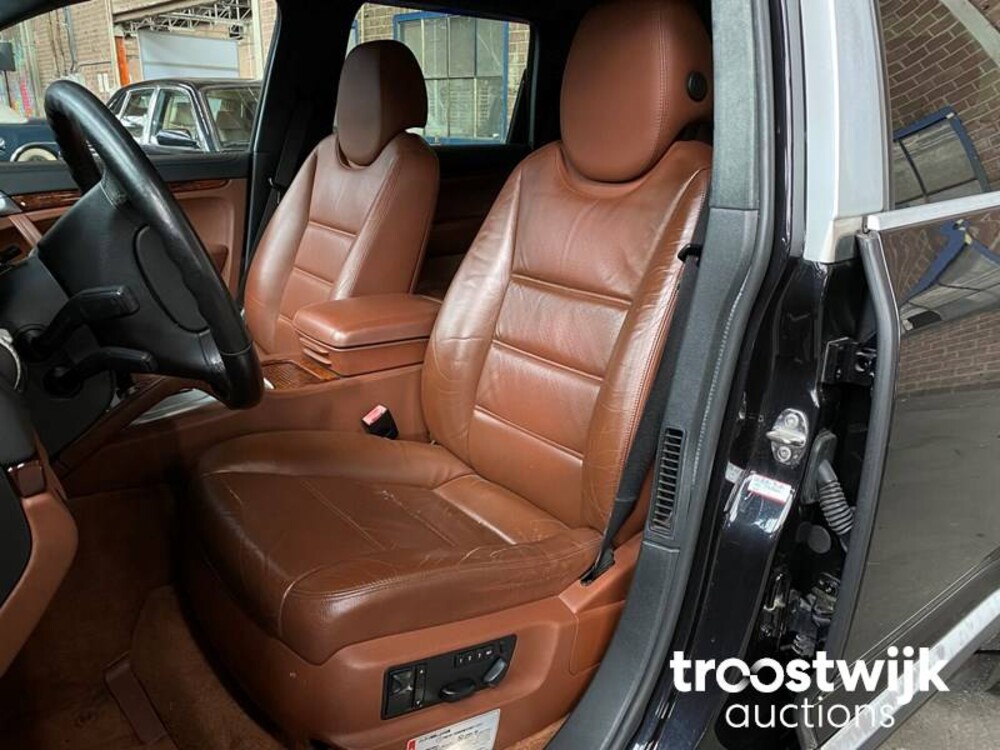 Porsche Cayenne Turbo 4.8 V8 500pk 2007