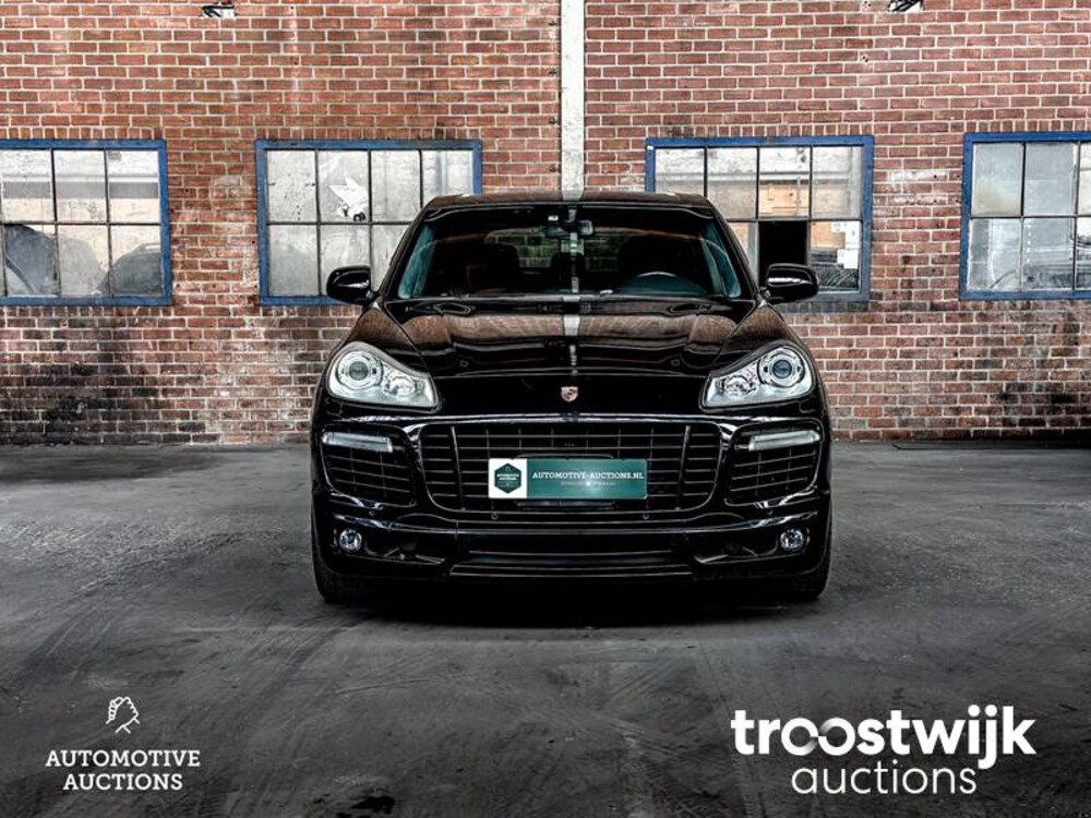 Porsche Cayenne Turbo 4.8 V8 500pk 2007
