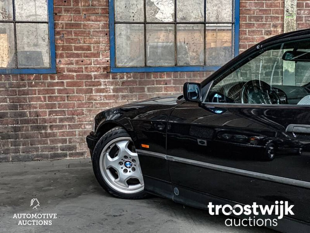BMW 320i Executive E36 3-serie Cabrio 150pk 1998 -Orig. NL- TP-BN-25 - Youngtimer-