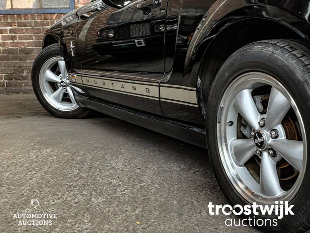 Ford Mustang Cabriolet 4.0 V6 Cabriolet 209pk 2007 -Youngtimer-