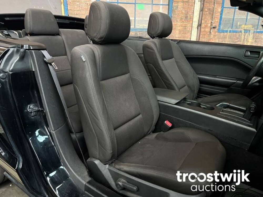 Ford Mustang Cabriolet 4.0 V6 Cabriolet 209pk 2007 -Youngtimer-