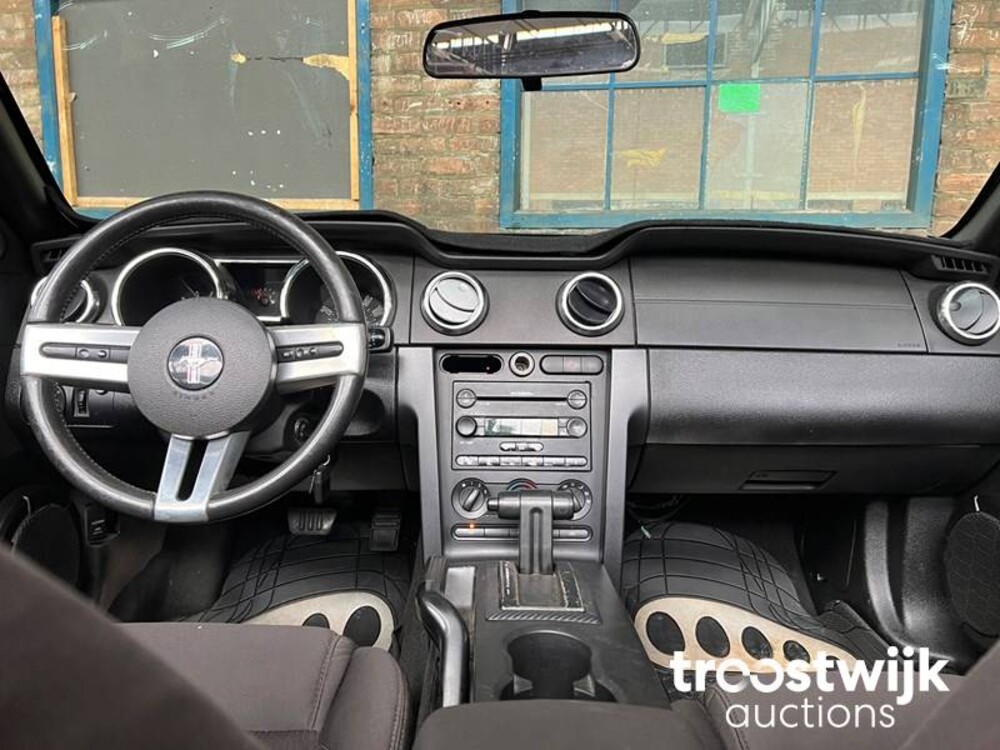 Ford Mustang Cabriolet 4.0 V6 Cabriolet 209pk 2007 -Youngtimer-