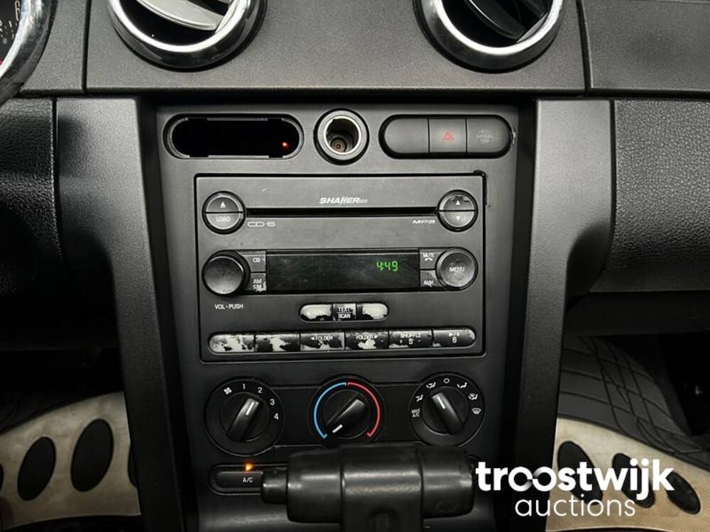 Ford Mustang Cabriolet 4.0 V6 Cabriolet 209pk 2007 -Youngtimer-