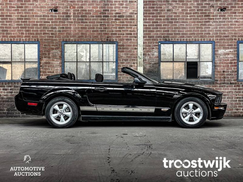Ford Mustang Cabriolet 4.0 V6 Cabriolet 209pk 2007 -Youngtimer-