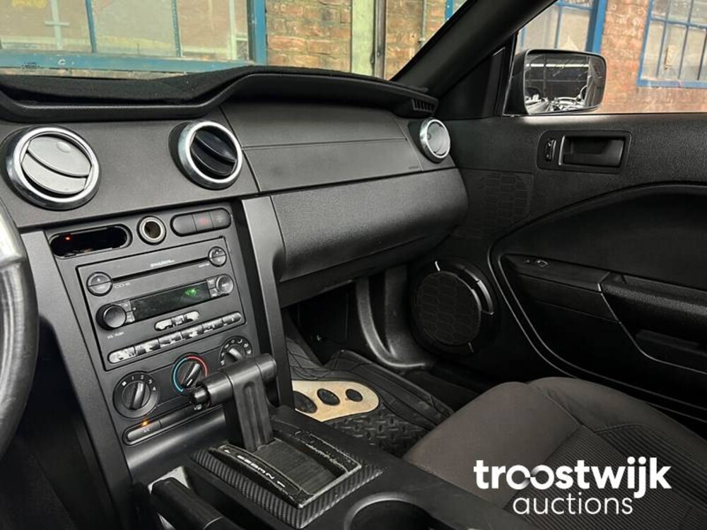 Ford Mustang Cabriolet 4.0 V6 Cabriolet 209pk 2007 -Youngtimer-