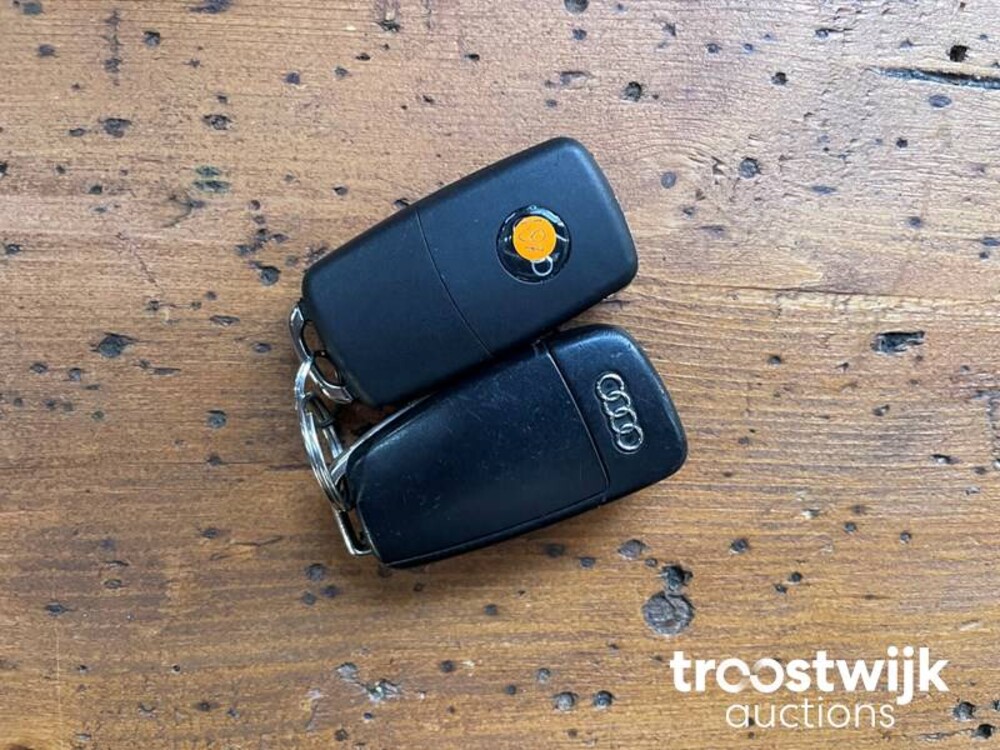 Audi S6 Avant 5.2 FSI V10 435pk 2007, P-690-DH -Youngtimer-