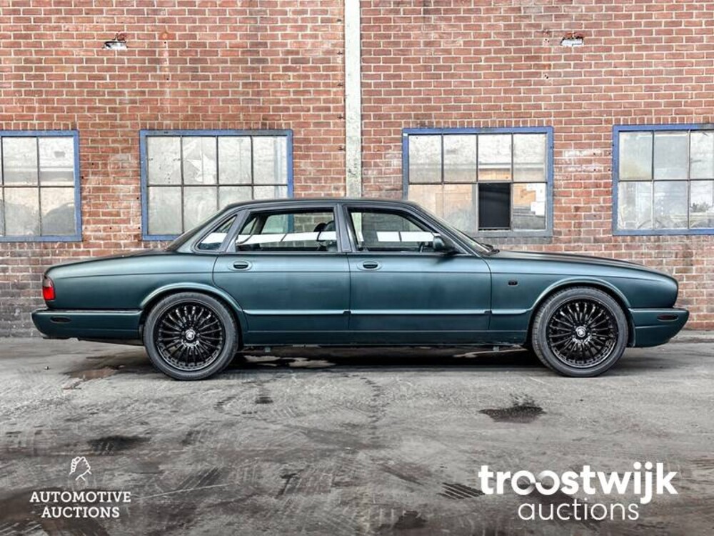 Jaguar XJ 4.0 Sport 241pk 1996 -Orig. NL-, PH-GH-10