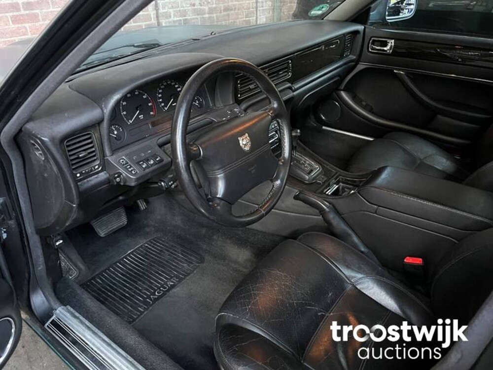 Jaguar XJ 4.0 Sport 241pk 1996 -Orig. NL-, PH-GH-10