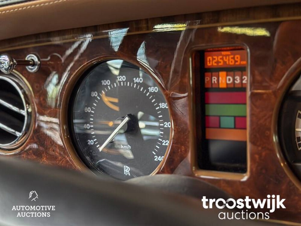 Rolls-Royce Silver Dawn 6.8 V8 249pk 1996