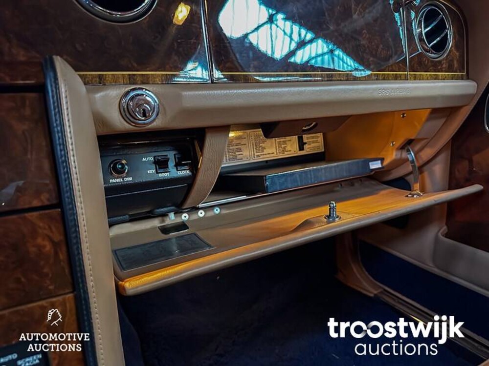 Rolls-Royce Silver Dawn 6.8 V8 249pk 1996