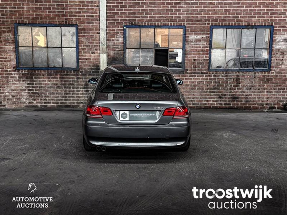 BMW 325i Coupe E92 Introduction  3-Serie 218pk 2006 -Orig NL-, 04-TK-KL -Youngtimer-