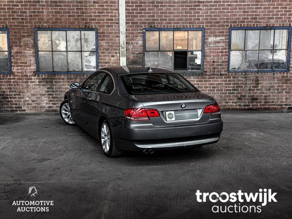 BMW 325i Coupe E92 Introduction  3-Serie 218pk 2006 -Orig NL-, 04-TK-KL -Youngtimer-