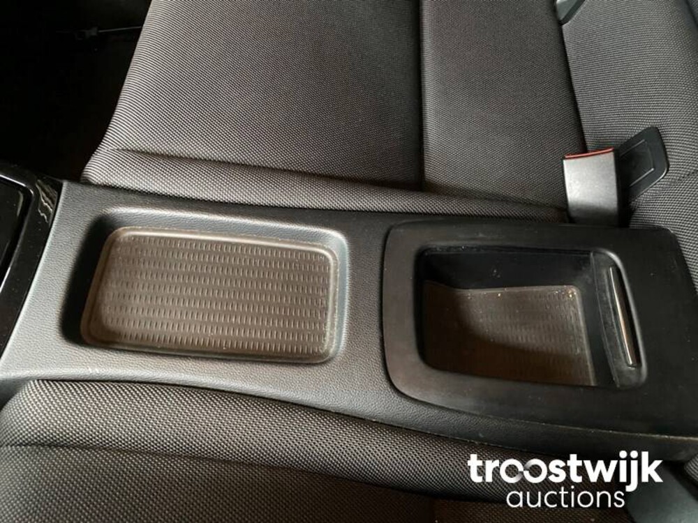 BMW 325i Coupe E92 Introduction  3-Serie 218pk 2006 -Orig NL-, 04-TK-KL -Youngtimer-