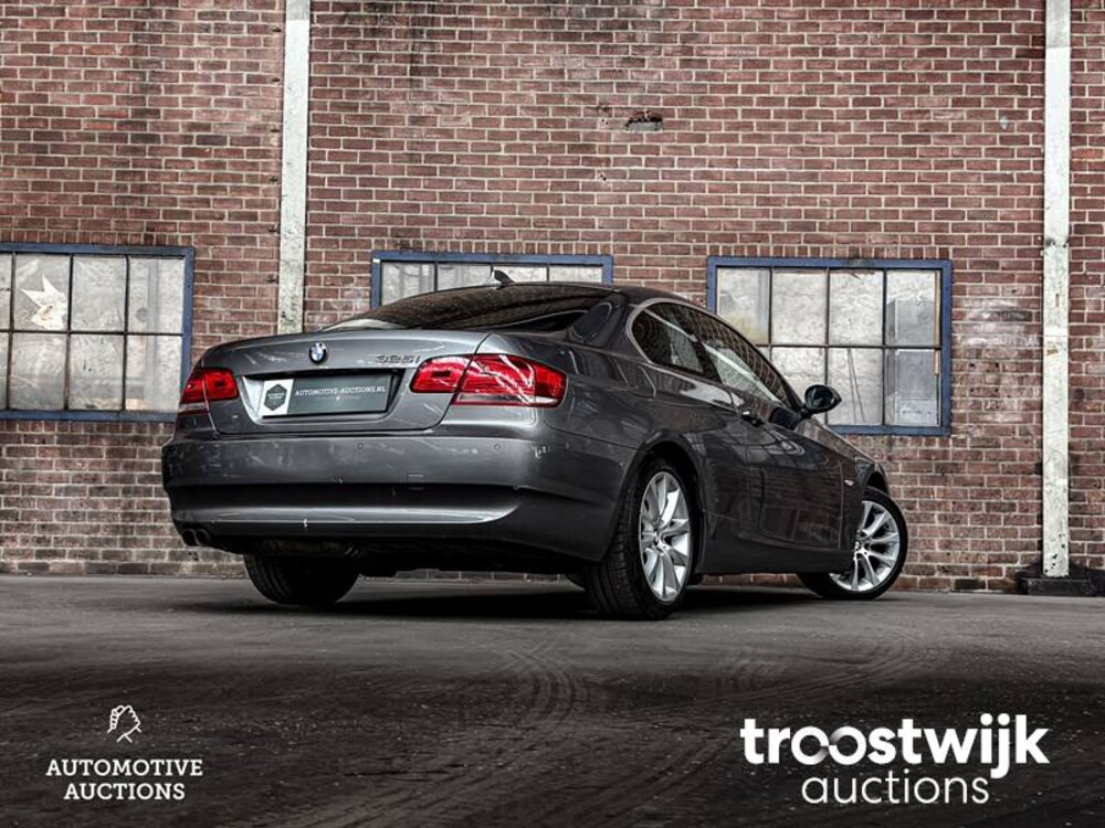 BMW 325i Coupe E92 Introduction  3-Serie 218pk 2006 -Orig NL-, 04-TK-KL -Youngtimer-