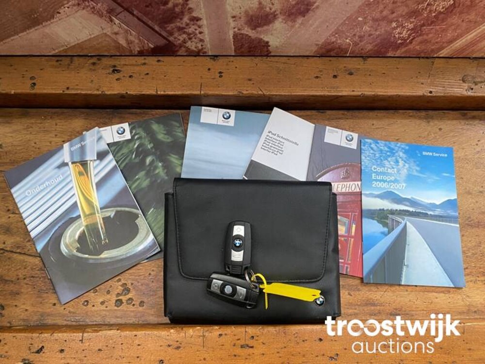 BMW 325i Coupe E92 Introduction  3-Serie 218pk 2006 -Orig NL-, 04-TK-KL -Youngtimer-