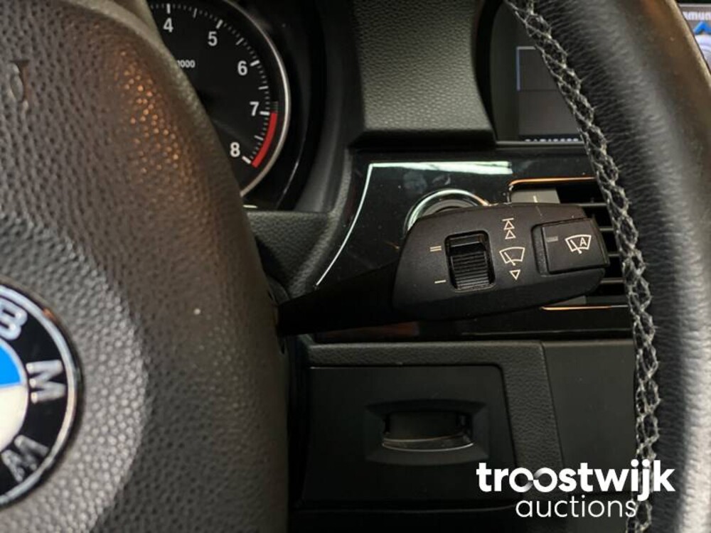 BMW 325i Coupe E92 Introduction  3-Serie 218pk 2006 -Orig NL-, 04-TK-KL -Youngtimer-