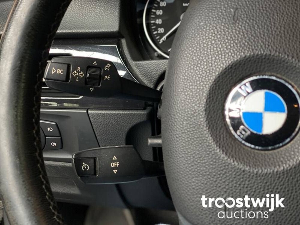 BMW 325i Coupe E92 Introduction  3-Serie 218pk 2006 -Orig NL-, 04-TK-KL -Youngtimer-