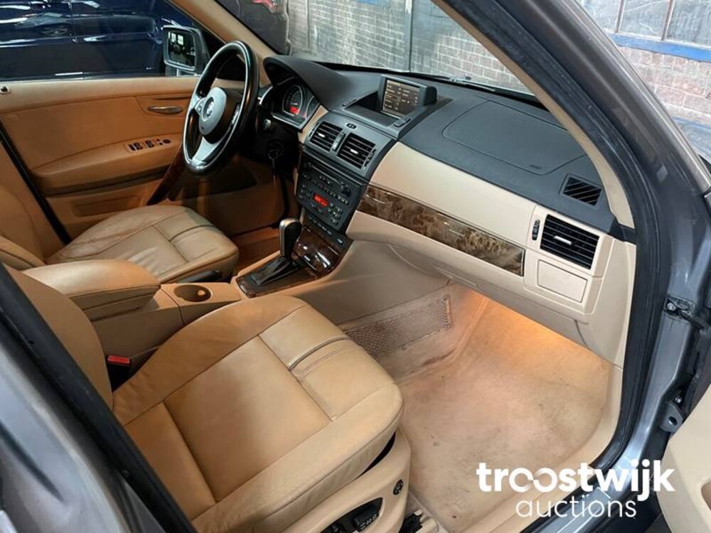 BMW X3 3.0si 272pk 2006, 84-XS-RT