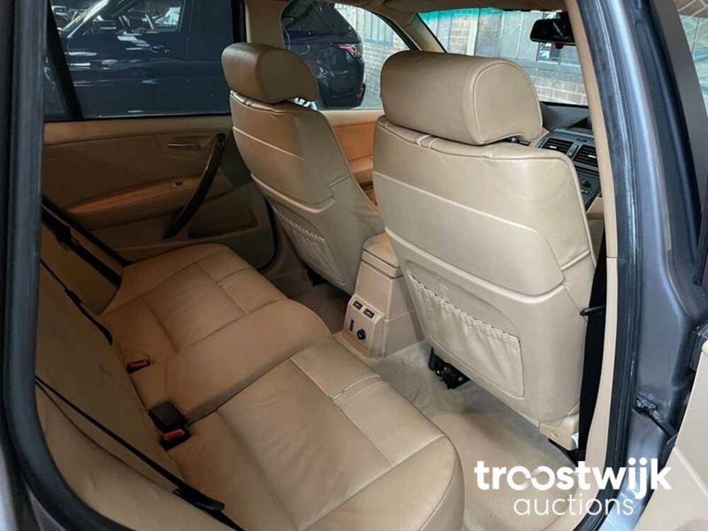 BMW X3 3.0si 272pk 2006, 84-XS-RT