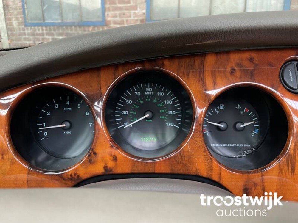 Jaguar XK8 4.0 V8 Convertible 284pk 1997, 95-SR-DX