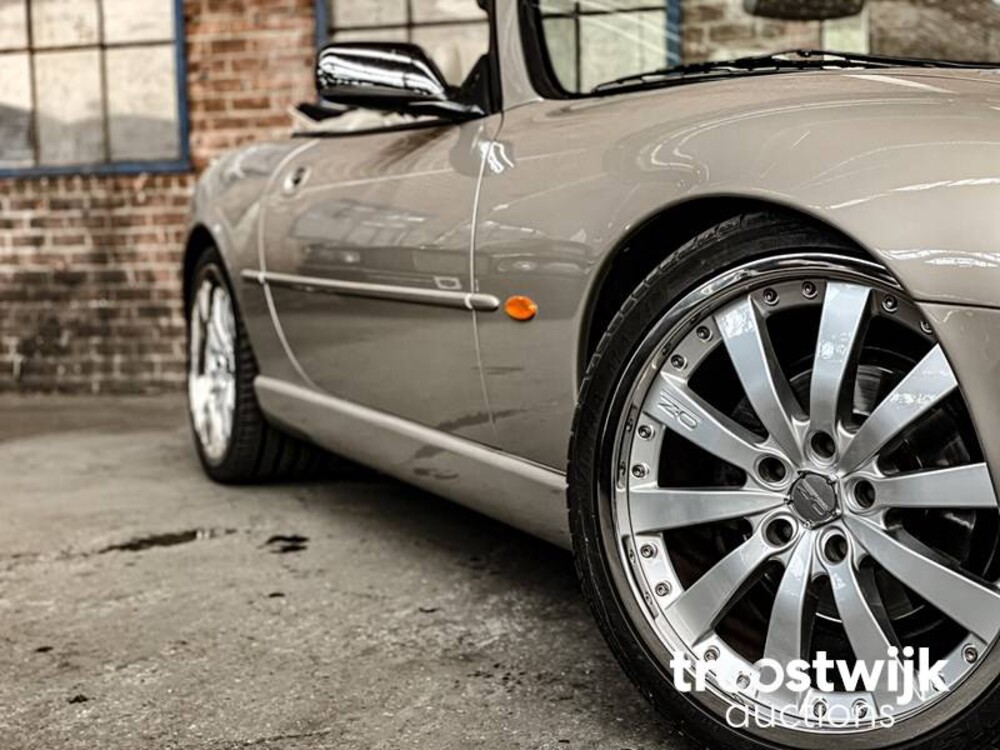 Jaguar XK8 4.0 V8 Convertible 284pk 1997, 95-SR-DX