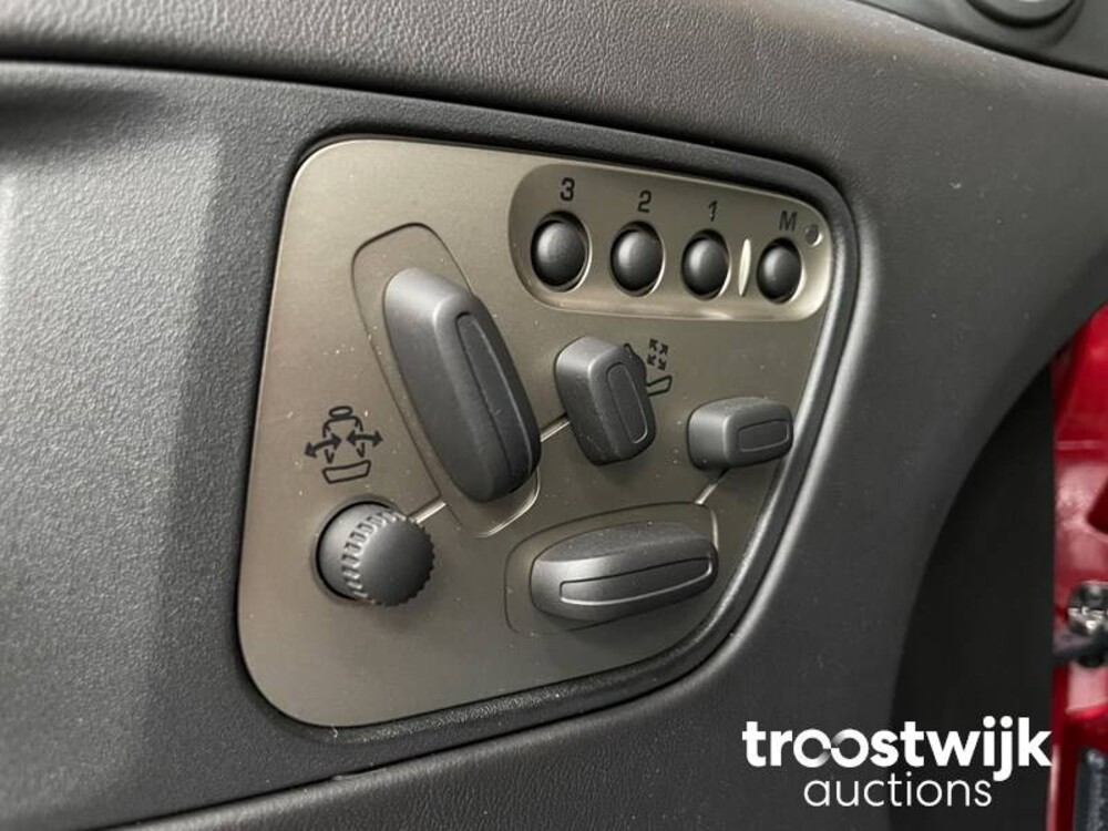 Jaguar XK 4.2 Coupe 300pk 2007 -Youngtimer-