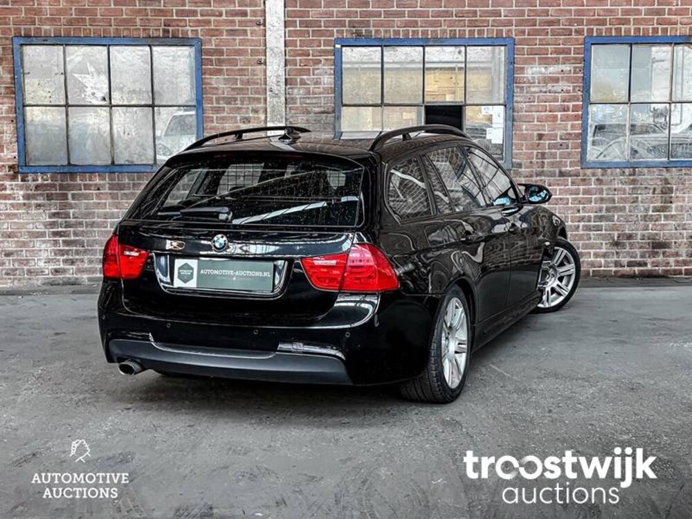 BMW 320i Touring M-Sport E91 2.0  170pk 2008 3-serie, 8-ZPV-50