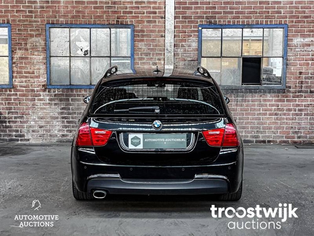 BMW 320i Touring M-Sport E91 2.0  170pk 2008 3-serie, 8-ZPV-50