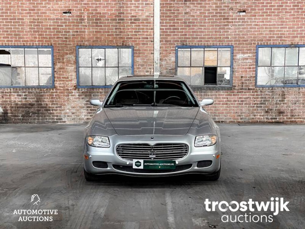 Maserati Quattroporte 4.2 V8 400pk 2005