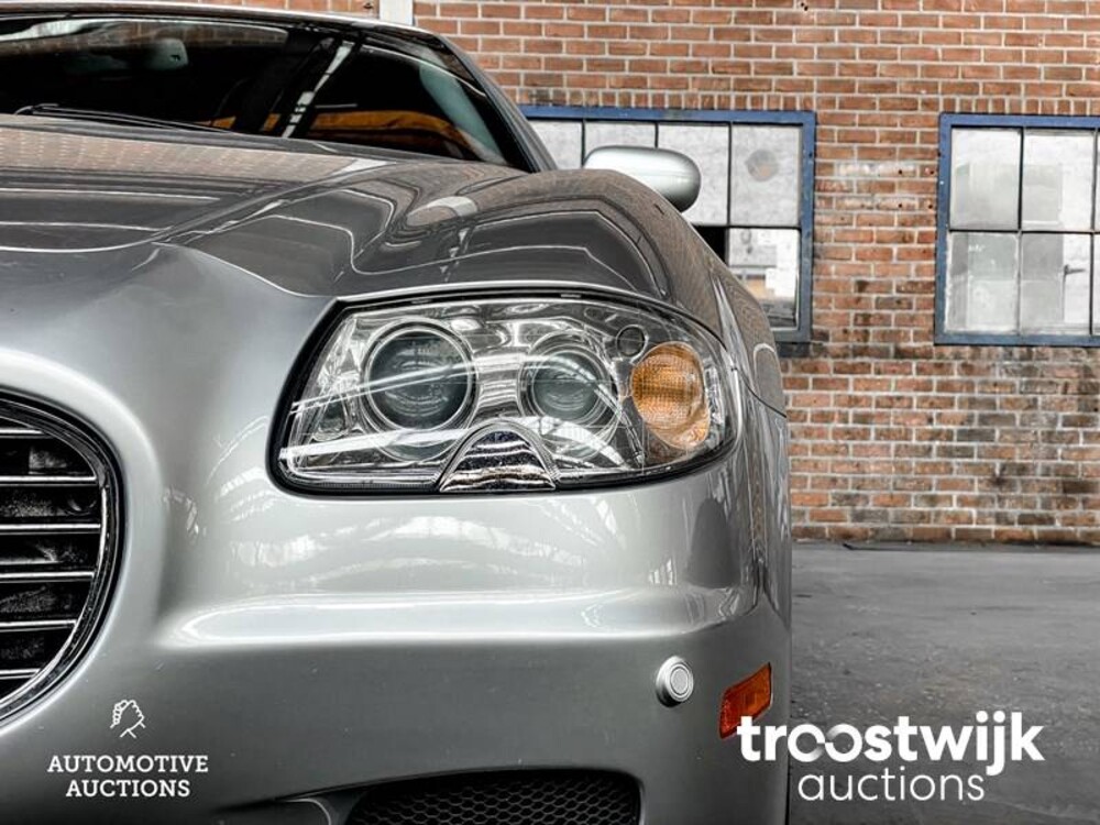 Maserati Quattroporte 4.2 V8 400pk 2005