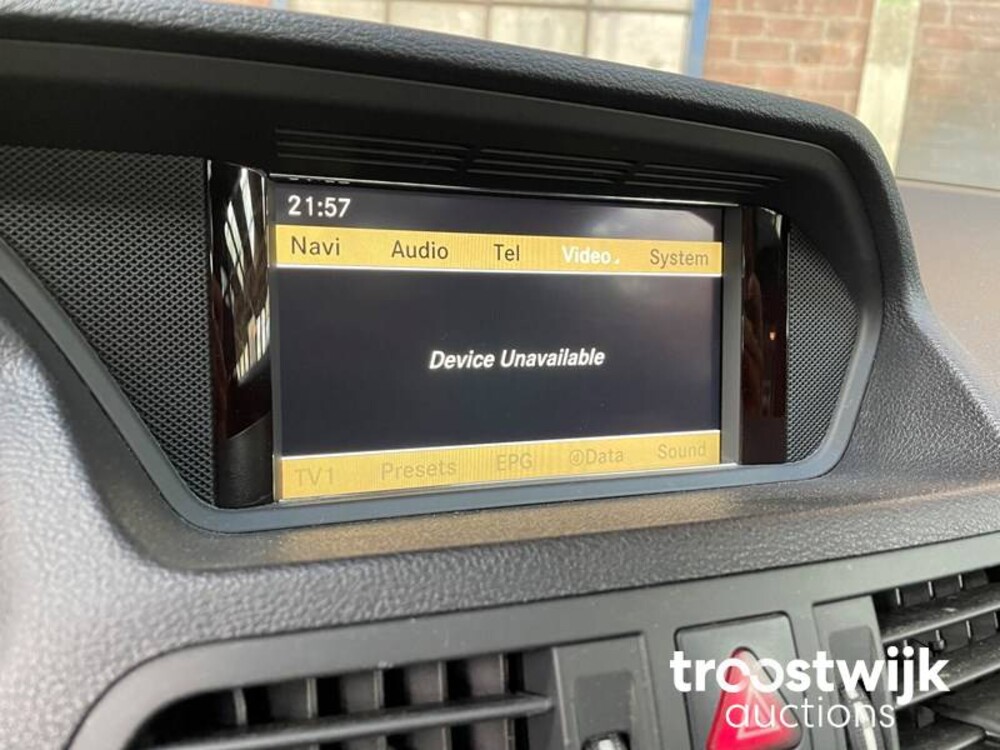 Mercedes-Benz E500 AMG 7G-TRONIC PLUS Coupé  388 PS 2010