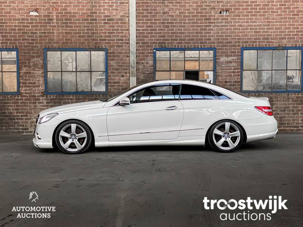 Mercedes-Benz E500 AMG 7G-TRONIC PLUS Coupé  388 PS 2010