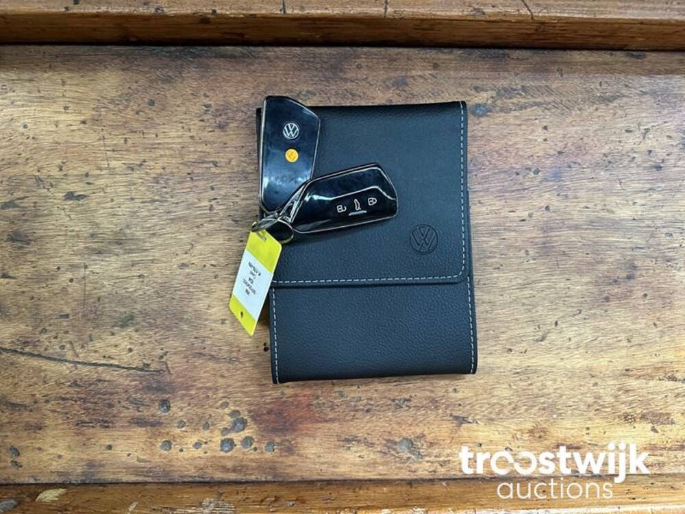 Volkswagen ID.4 PRO First-Edition 77 kWh 204PS 2020 -Orig.NL-, K-176-HN