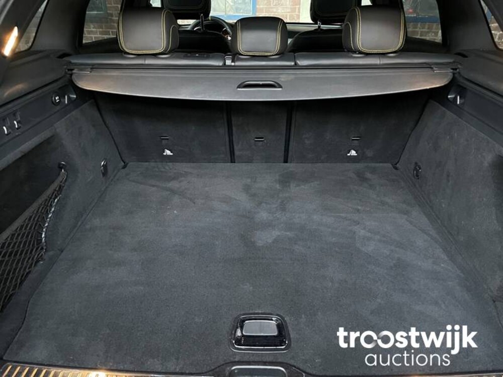 Mercedes-Benz GLC63s AMG 4.0 V8 4Matic+ -Edition 1- 510PS 2018, J-962-ZZ