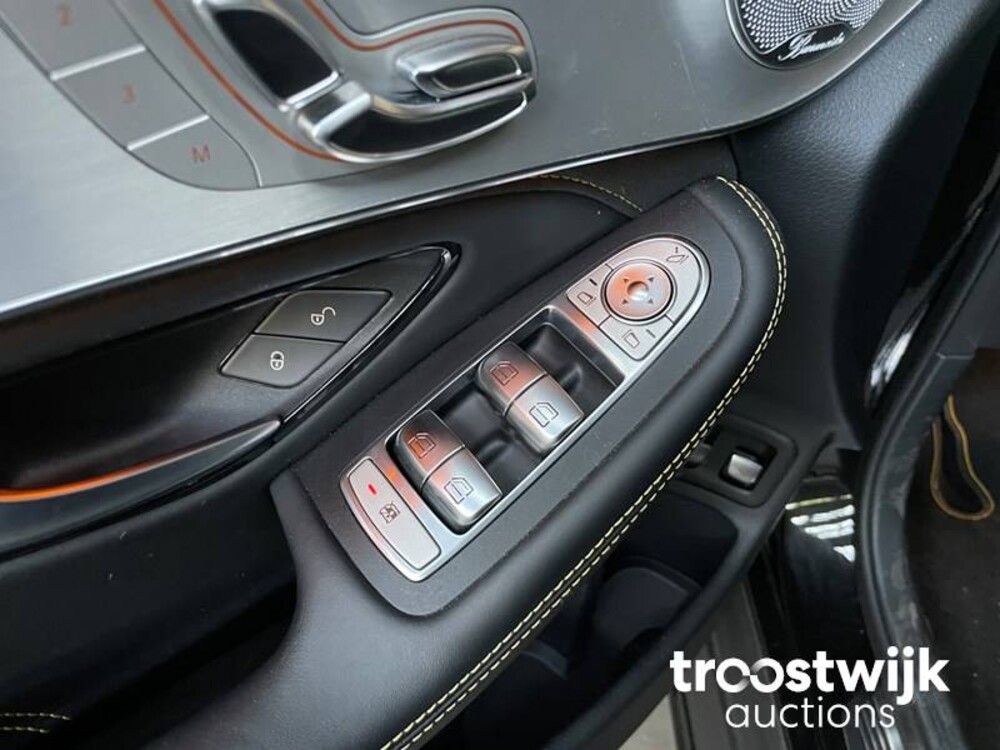 Mercedes-Benz GLC63s AMG 4.0 V8 4Matic+ -Edition 1- 510PS 2018, J-962-ZZ