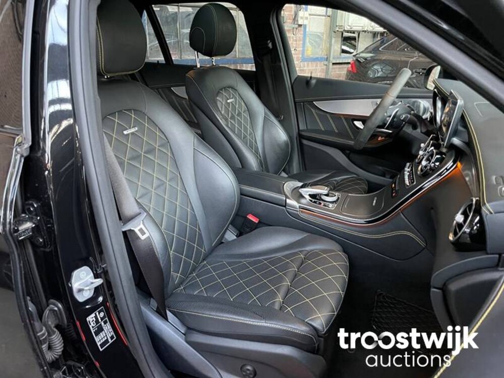 Mercedes-Benz GLC63s AMG 4.0 V8 4Matic+ -Edition 1- 510PS 2018, J-962-ZZ