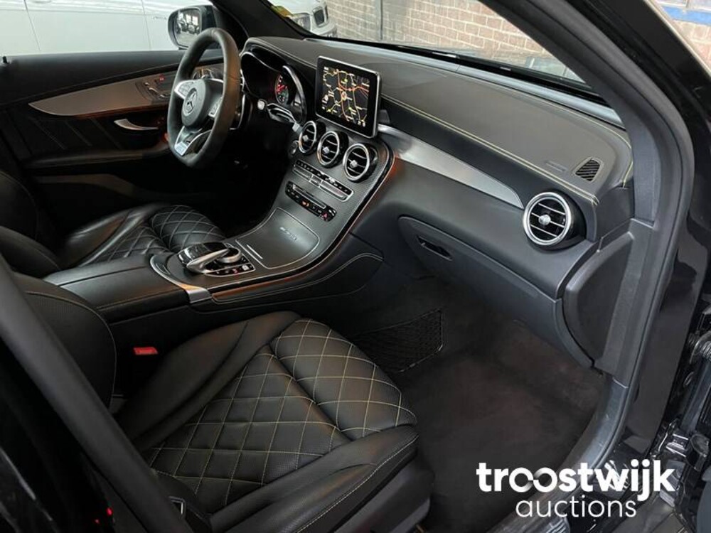 Mercedes-Benz GLC63s AMG 4.0 V8 4Matic+ -Edition 1- 510PS 2018, J-962-ZZ