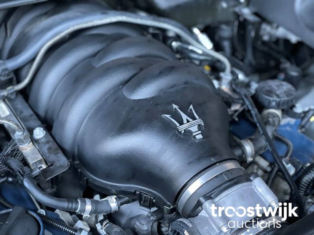 Maserati Quattroporte S 4.7 V8 430PS 2009