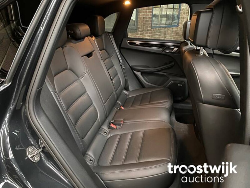 Porsche Macan S 3.0 V6 354pk 2020 Nieuw-Model, J-997-PD