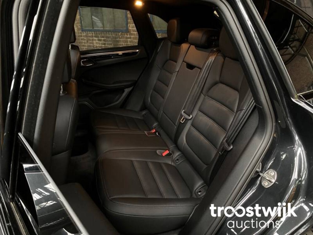 Porsche Macan S 3.0 V6 354pk 2020 Nieuw-Model, J-997-PD