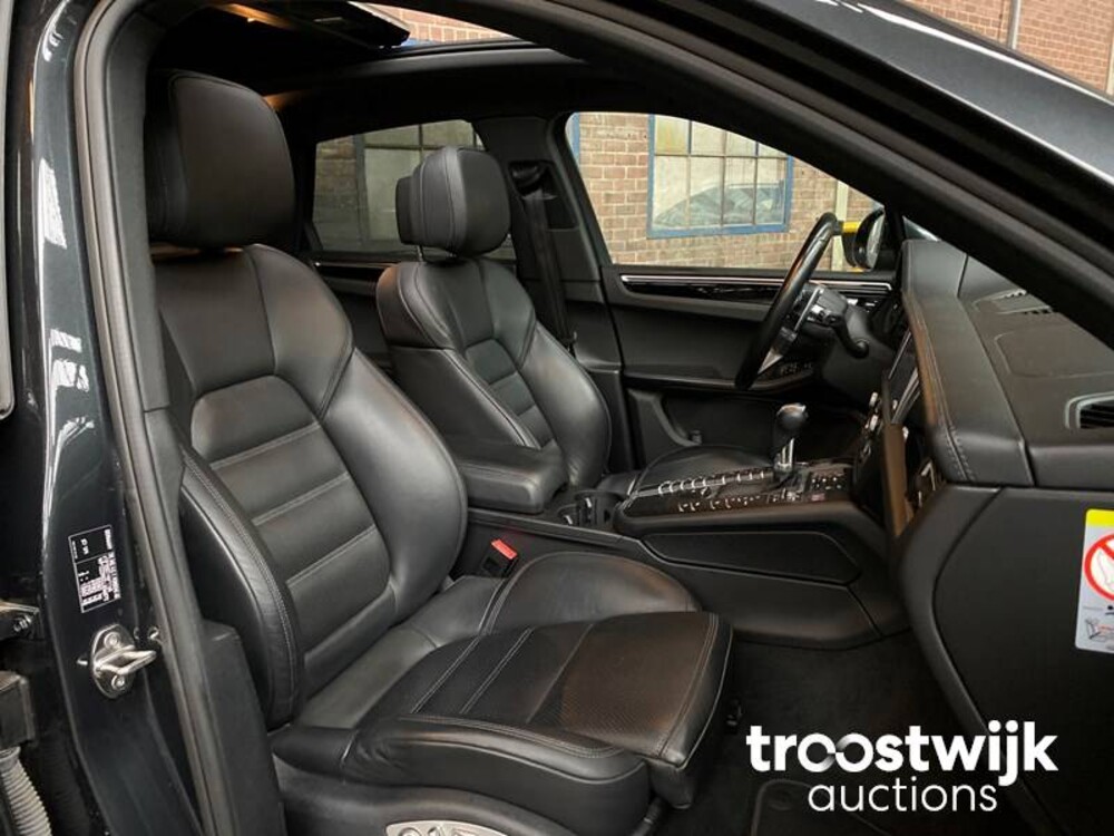Porsche Macan S 3.0 V6 354pk 2020 Nieuw-Model, J-997-PD